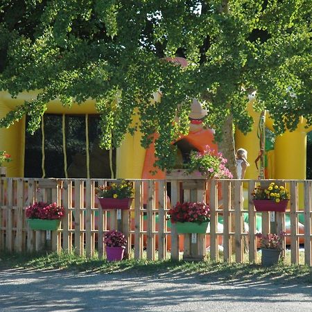 Camping Des Eydoches - 3 Etoiles Faramans  Exterior photo